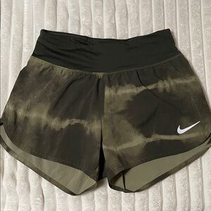 Nike Shorts | Size Small